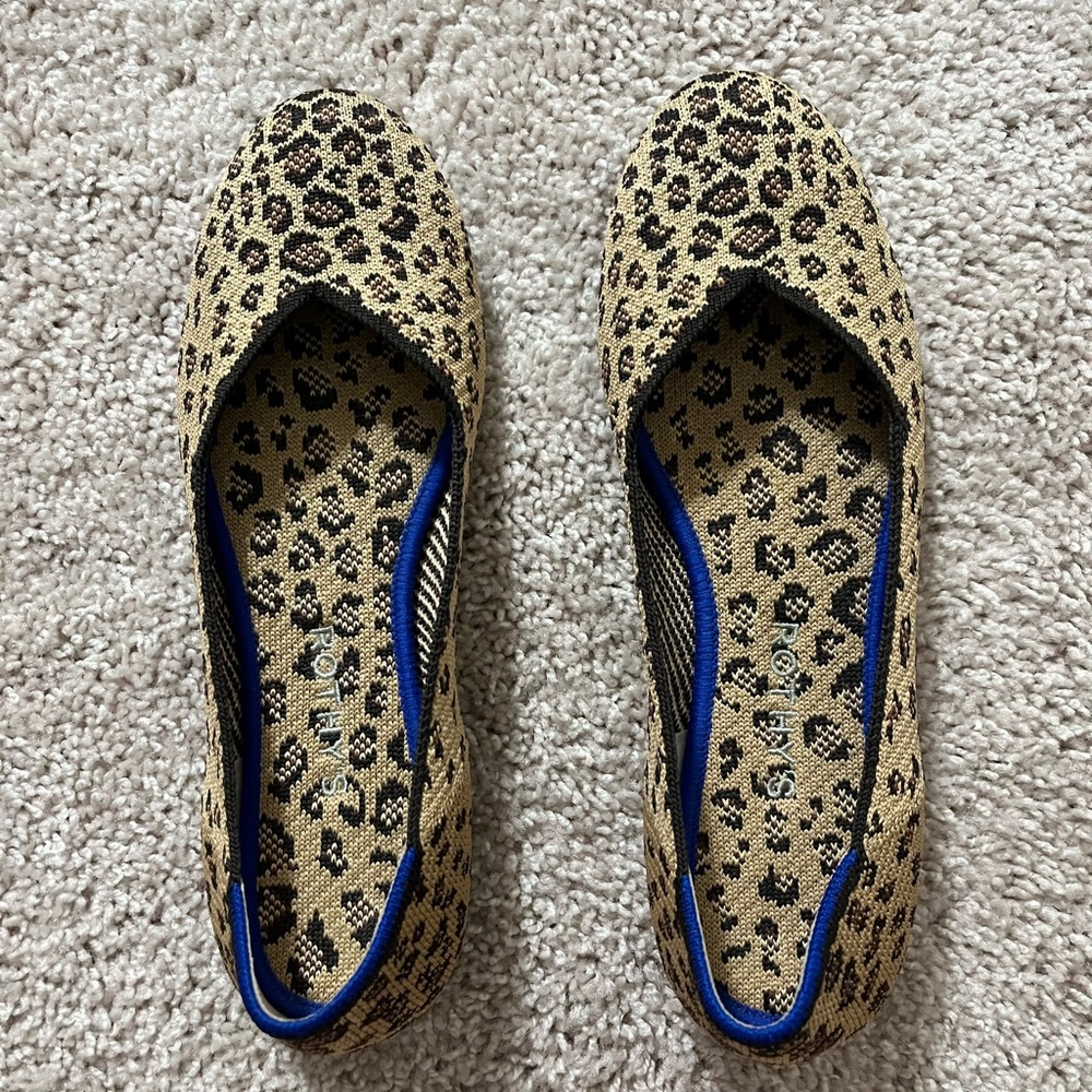 EUC - Rothy’s cheetah flat - Size 8